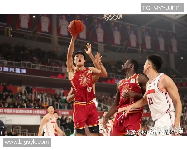 2020年CBA季后赛北京队对阵广东队的精彩对决回顾与分析 2020年CBA季后赛北京队对阵广东队的精彩对决回顾与分析