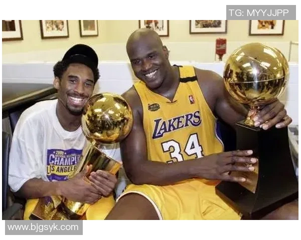 上海大鲨鱼对阵火箭精彩直播全程回顾与赛后分析