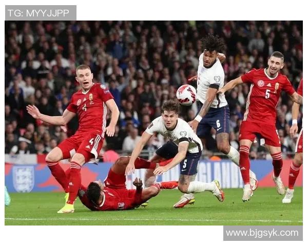 匈牙利与瑞士上半场激战回顾球队表现与战术分析