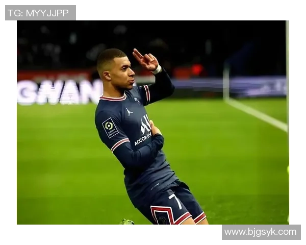 姆巴佩拒绝续约引发巴黎转会风波今夏或以15亿欧元出售