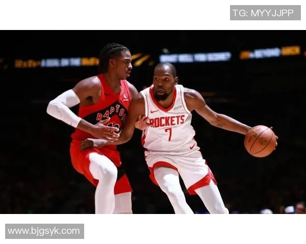 火箭队与骑士队激战三场13分差距揭示实力对决的悬念与希望 火箭队与骑士队激战三场13分差距揭示实力对决的悬念与希望