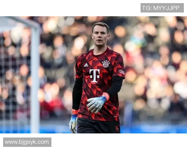 诺伊尔的守门传奇：从青涩少年到世界顶级门将的奋斗历程