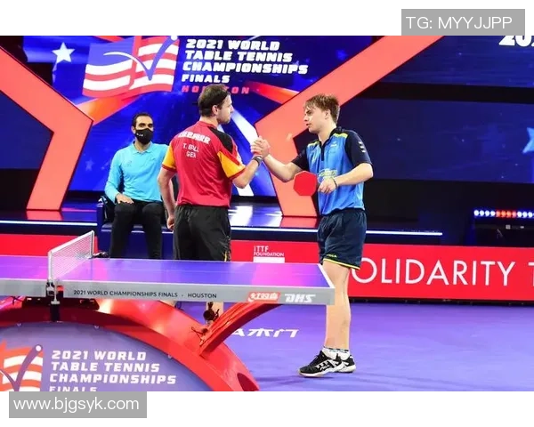 西蒙高茨与法尔克的精彩对决引发乒乓球界热议与期待