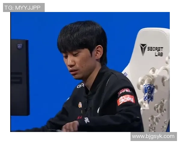 FPX战队心理素质分析：如何在比赛中保持冷静与专注