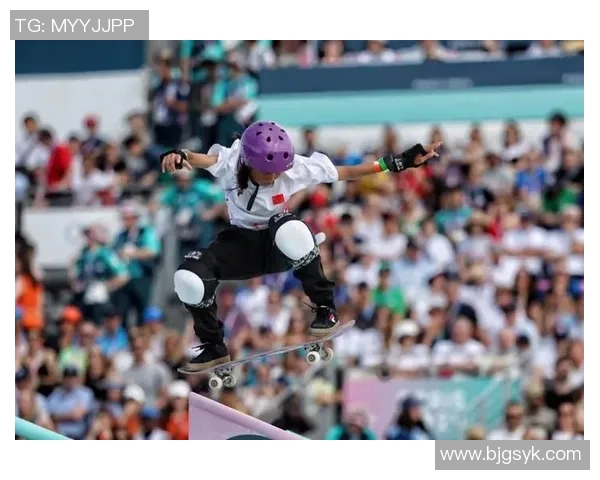 南京滑板队创历史新高排名引发热议助力滑板运动发展